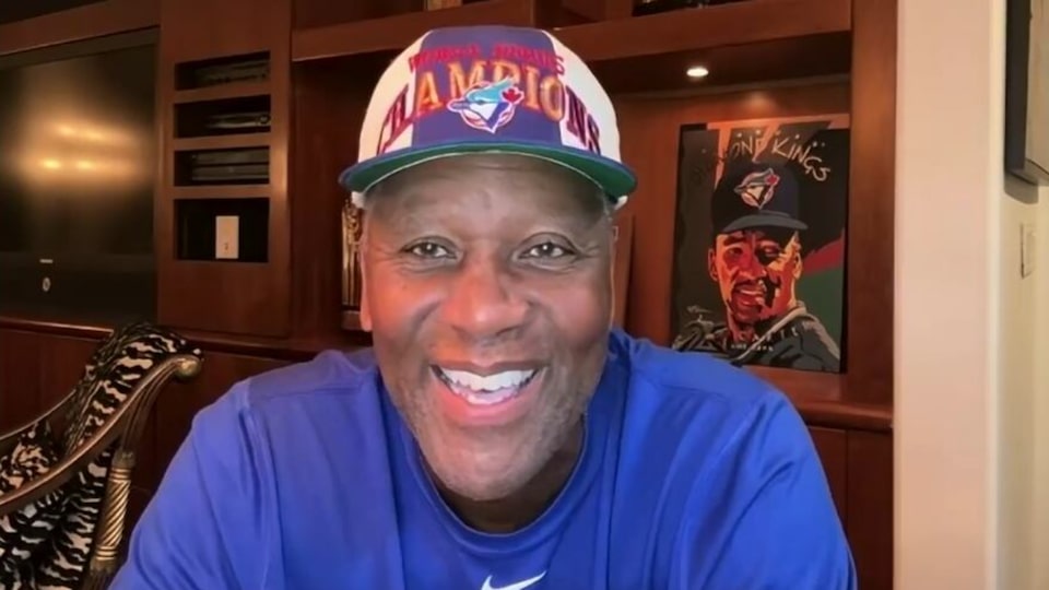 ‘What a moment for Toronto’: Former Blue Jay Joe Carter reacts to ALCS win