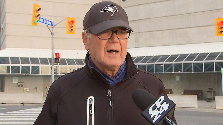 ‘If they come back here, I’m hopeful’: Jays fans react to 10-3 loss