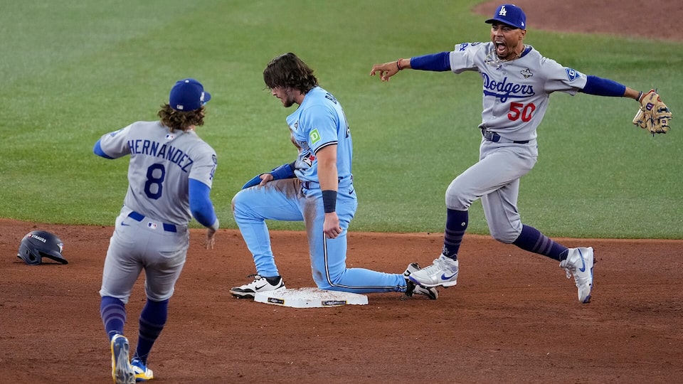 Blue Jays fall 3-1 to Dodgers in Game 6, World Series goes to Game 7