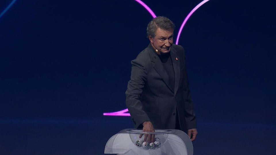 Wayne Gretzky concludes FIFA 2026 World Cup draw