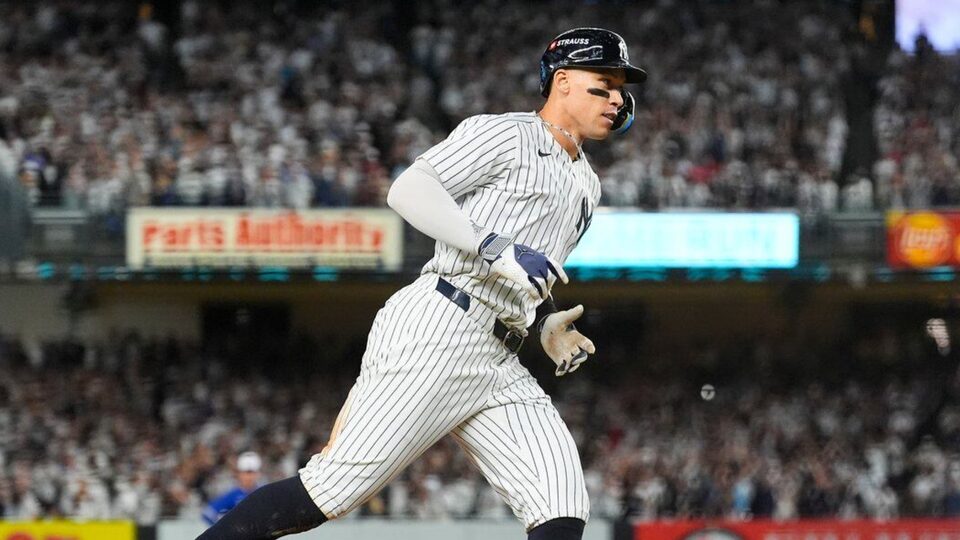 Yankees get a ‘big moment, from their big star’ in a win against the Blue Jays