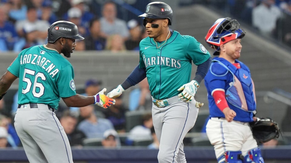 Blue Jays fall to Mariners to go down 2-0 in ALCS