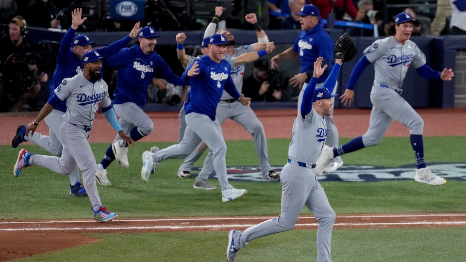 L.A. Dodgers win World Series in dramatic 11-inning Game 7 showdown